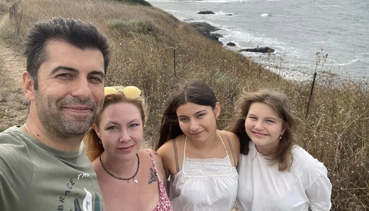 Никъде не се чувствам по-добре, отколкото на българското Черноморие, сподели политикът Никъде не се чувствам по-добре, отколкото на българското Черноморие, сподели политикът