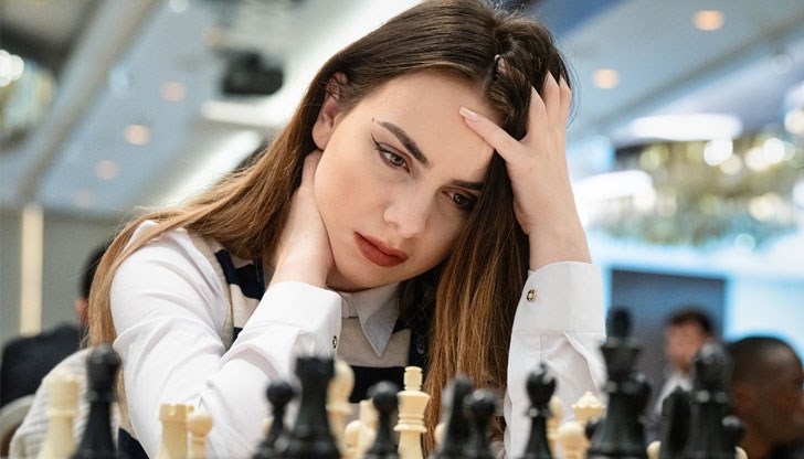 Тя е изключителен талант, сравним в България само с този на Веселин Топалов, смята Николай Слатински