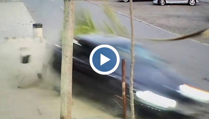 На мястото на инцидента минути по-рано е имало майки с деца