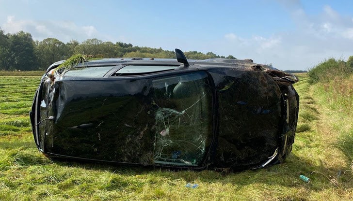 65-годишна жена е откарана от екип на спешна помощ в болница „Канев“ в Русе / Снимката е илюстративна 65-годишна жена е откарана от екип на спешна помощ в болница „Канев“ в Русе / Снимката е илюстративна