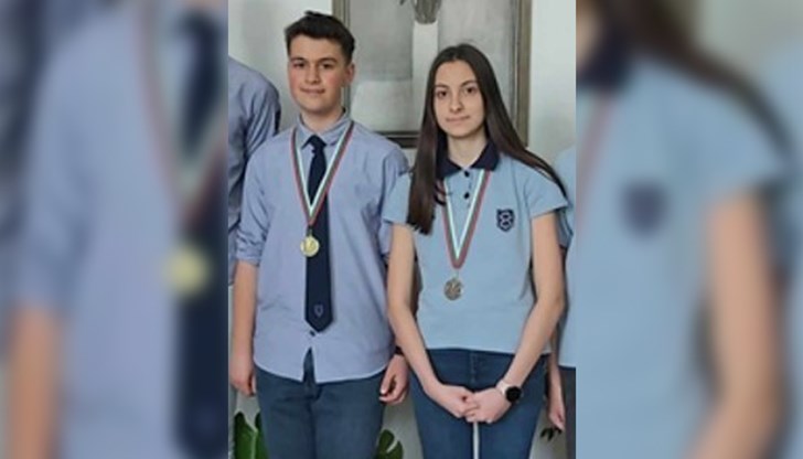 Елена Йорданова и Красимир Станков от МГ „Баба Тонка“ ще бъдат част от националния отбор