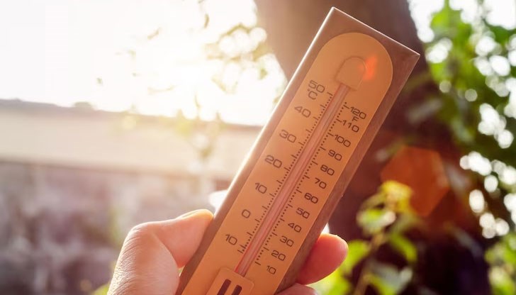 През последните 24 часа отново има температурни рекорди на много места в Турция През последните 24 часа отново има температурни рекорди на много места в Турция