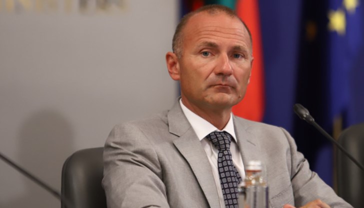 Пълна демагогия и клевета, заяви бившият министър на енергетиката в кабинета "Донев"