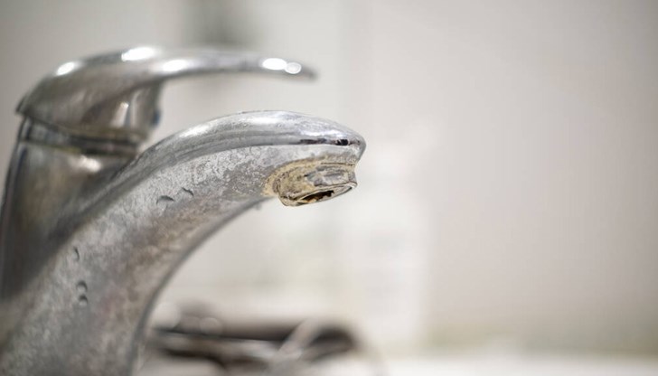 Дейностите на ВиК в Централен южен район и квартал „Мидия-Енос“ ще продължат до 23:00 часа