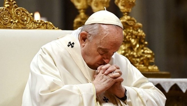 Плаваме по океана на историята в бурни времена и усещаме липсата на смели пътища за мир