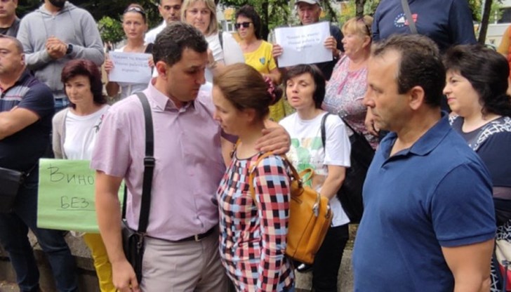 БСП го издига за трети мандат, въпреки воденето срещу него разследване от Европейската прокуратура БСП го издига за трети мандат, въпреки воденето срещу него разследване от Европейската прокуратура