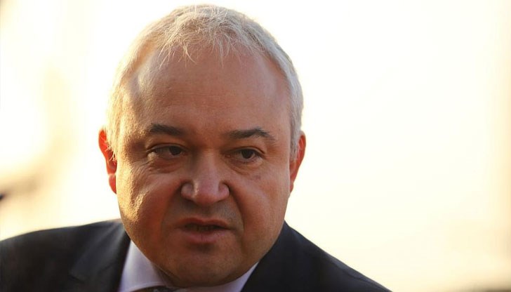 Според бившият служебен вътрешен министър той е назначен шест месеца след първото убийство на Чавдар Бояджиев