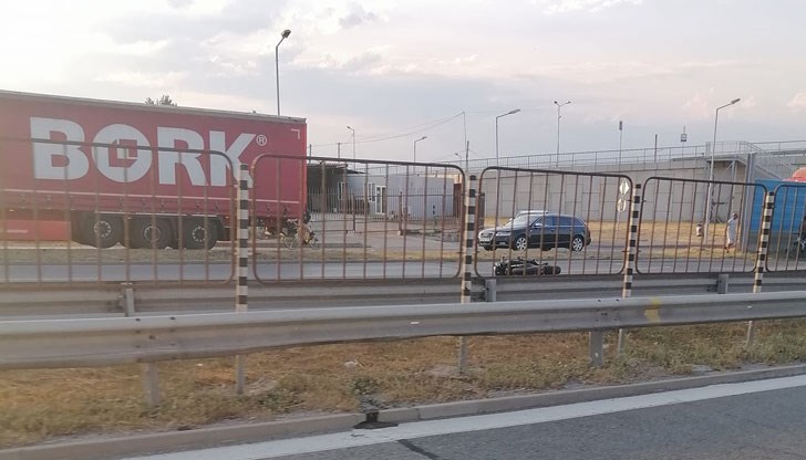 Младежът е починал на път за болницата