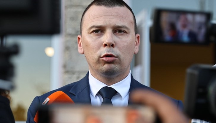 От 5 юли полицейското присъствие в населеното място е 24-часово