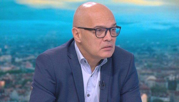 Интересна фигура на Прехода с огромно количество преплетени и властови, и криминални отношения, добави той