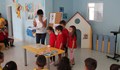 Децата от ДГ „Пинокио“ се учиха как да пресичат правилно