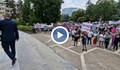 Протестиращи освиркаха заместник-министъра на икономиката и не му дадоха думата