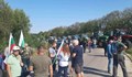 Земеделски производители блокираха пътя Русе - Силистра