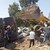 Камион се вряза в хора на гробище в Южна Турция