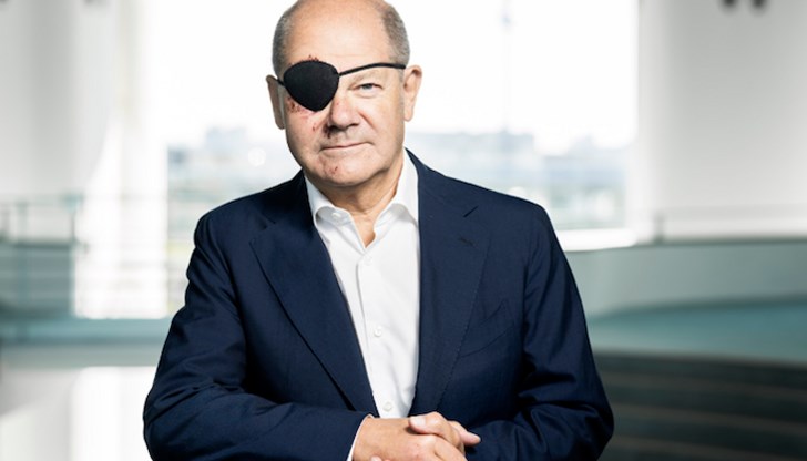 Германският канцлер падна по време на джогинг в родния си град Потсдам Германският канцлер падна по време на джогинг в родния си град Потсдам