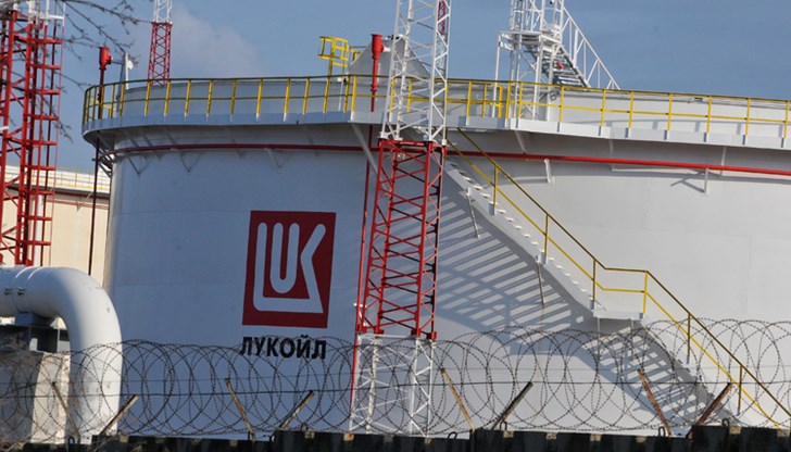 Компанията коментира решението на депутатите за отпадането на дерогацията за внос на руски петрол
