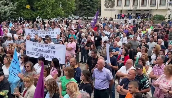 Плановете за намаляване на въгледобива и мощности във въглищните централи още пораждат повече въпроси отколкото отговори