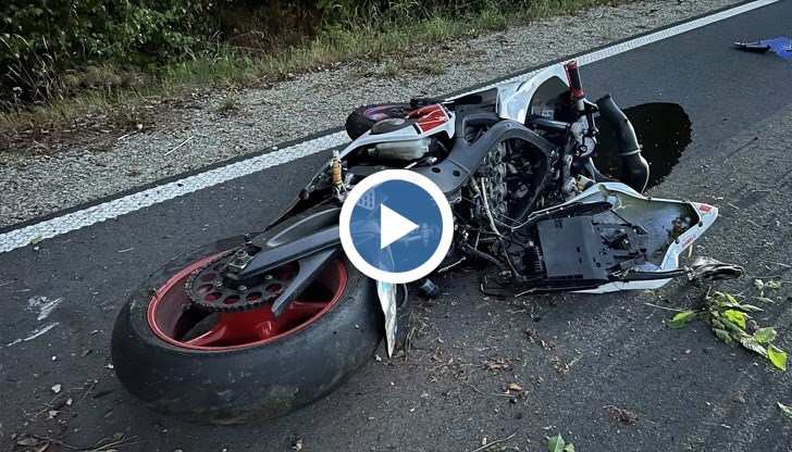 13-годишно момиче е в тежко състояние, след като се е возило на мотор, управляван от 17-годишната ѝ приятелка, която е без книжка