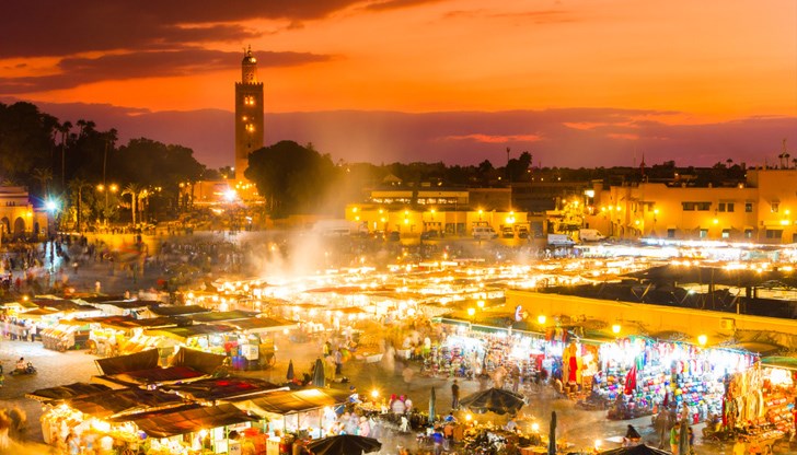 Най-малко 296 души са загинали