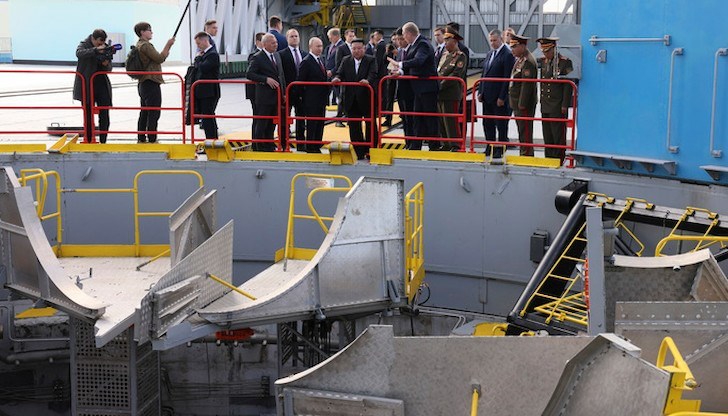 Разговорите между Путин и Ким Чен-Ун се провеждат на руския космодрум "Восточний" Разговорите между Путин и Ким Чен-Ун се провеждат на руския космодрум "Восточний"