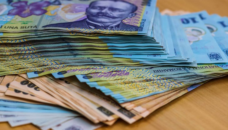 От 1 октомври минималната работна заплата в северната ни съседка се увеличава с 10 процента От 1 октомври минималната работна заплата в северната ни съседка се увеличава с 10 процента