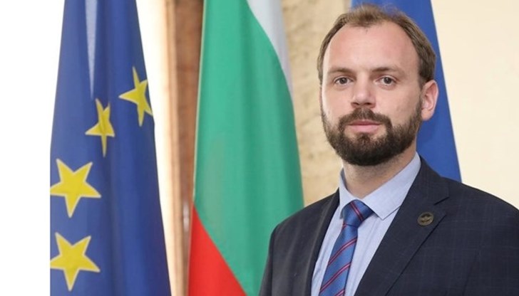 Мустафа Емин е проявил вербална агресия в "Пирогов", се посочва още в заключение на комисията