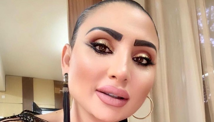 Певицата е в траур и отменя всички участия