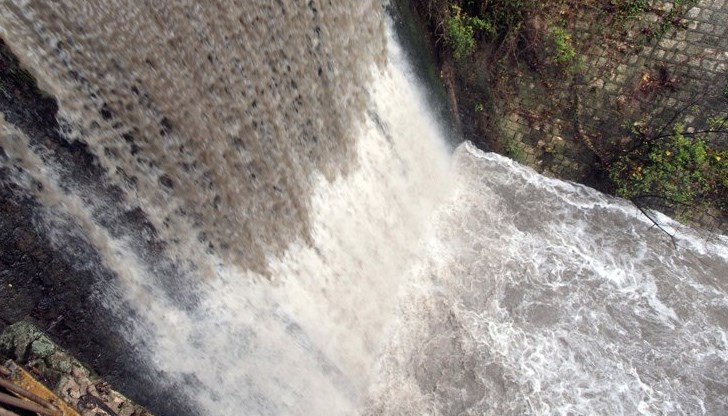 Отклоненията са сходни с установени по-рано при контролния мониторинг, за което на „Биовет“ вече е наложена текуща месечна санкция Отклоненията са сходни с установени по-рано при контролния мониторинг, за което на „Биовет“ вече е наложена текуща месечна санкция