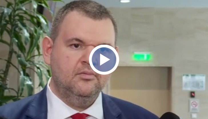 При съседа има война, не е време за промени в службите