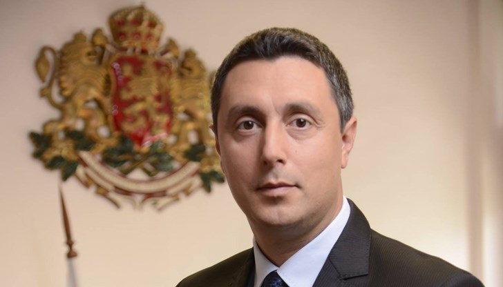 Георги Лапчев съобщи, че щетите са огромни Георги Лапчев съобщи, че щетите са огромни