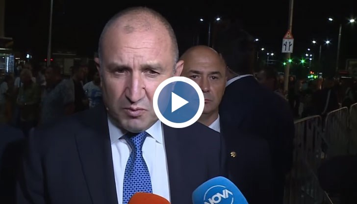 При първа възможност ще посетя бедстващите райони по Черноморието, заяви президентът