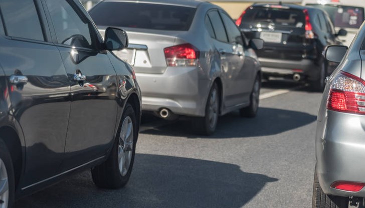 Задръстването в посока Гърция започва още от село Марикостиново Задръстването в посока Гърция започва още от село Марикостиново