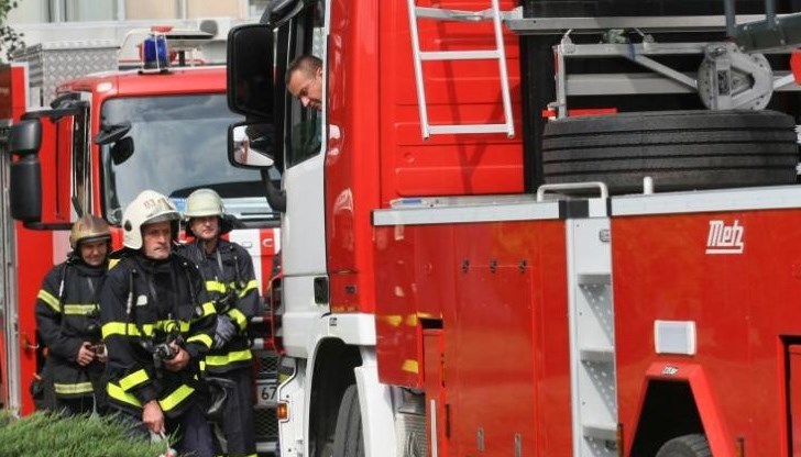 През изминалото денонощие екипите на пожарната са реагирали на 7 сигнала