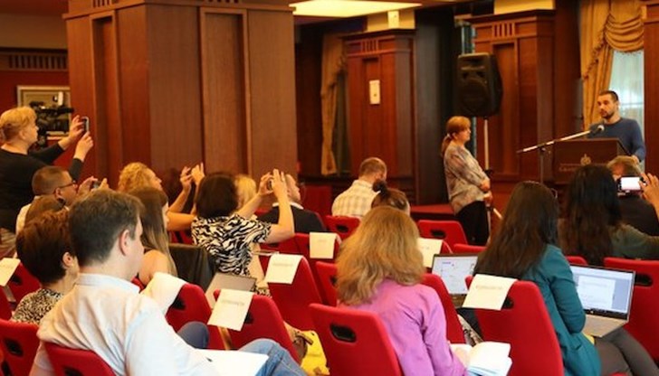 Той бе представен по време на семинар за журналисти "Ваксини и ваксинопрофилактика" Той бе представен по време на семинар за журналисти "Ваксини и ваксинопрофилактика"