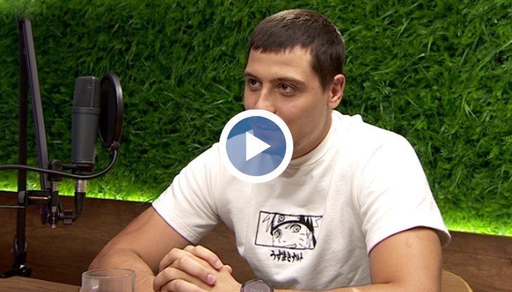 Плувецът е посветил живота си на благотворителността