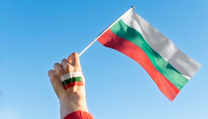 Политици, общественици, журналисти и спортисти ще се обявят за запазване на сегашния национален празник Политици, общественици, журналисти и спортисти ще се обявят за запазване на сегашния национален празник