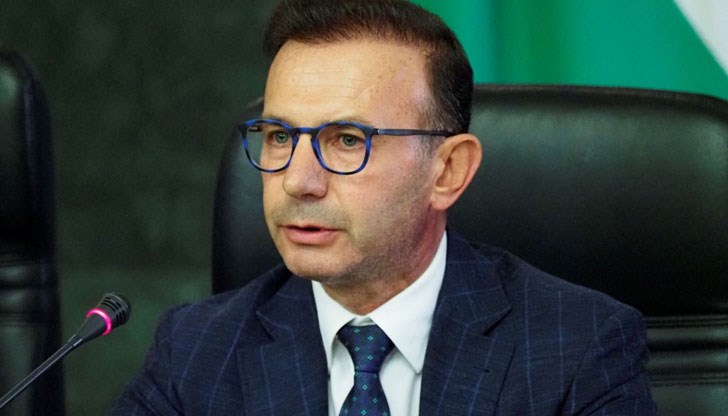 Румен Радев подписа днес указ за назначението му на поста Румен Радев подписа днес указ за назначението му на поста