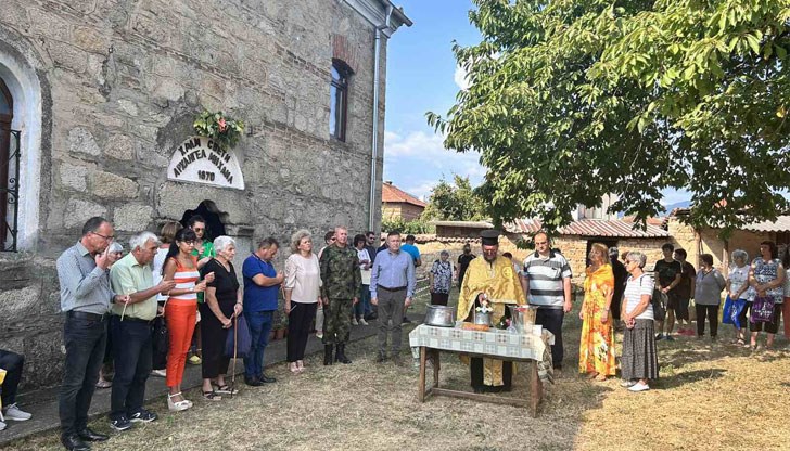 Там още няма канализация и инфраструктурата не е възстановена напълно