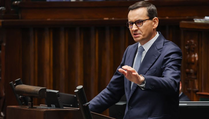 Полша ще удължи забраната. Няма да слушаме Берлин, Туск и Вебер, заяви полският премиер Матеуш Моравецки
