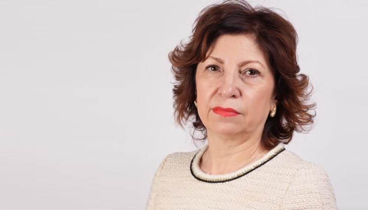 Рена Стефанова дълги години е работила със собственика на “Еконт” Николай Събев Рена Стефанова дълги години е работила със собственика на “Еконт” Николай Събев