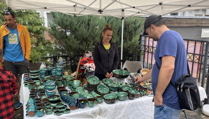 Старата крепост се оживи от смели войни, красиви римлянки, местни търговци и занаятчии Старата крепост се оживи от смели войни, красиви римлянки, местни търговци и занаятчии