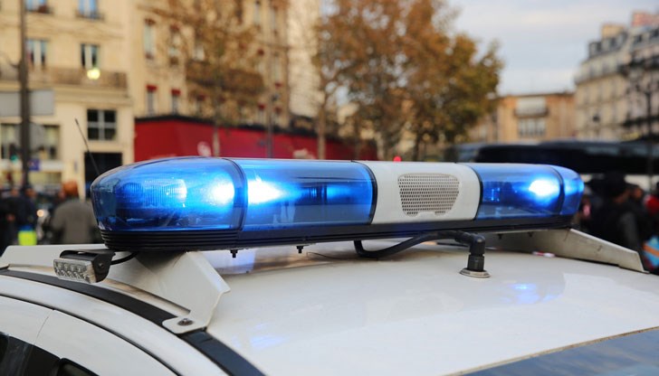 Служителите на реда са поддържали телефонна връзка със столичанина и са го помолили да се ослушва за полицейски сирени Служителите на реда са поддържали телефонна връзка със столичанина и са го помолили да се ослушва за полицейски сирени