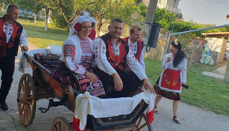 Събитието трябваше да се състои на 2 септември от 14:00 часа