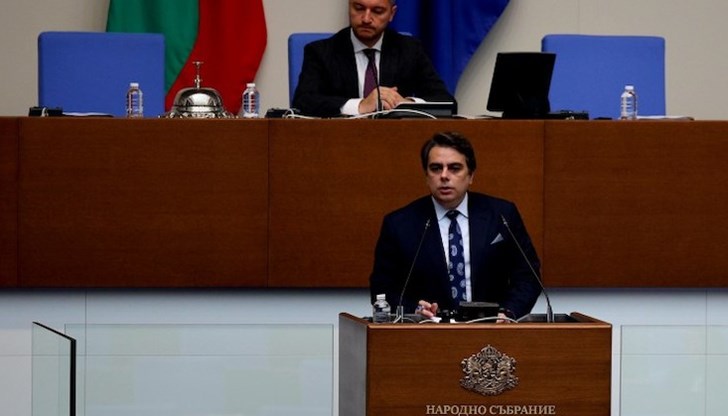 Членството в Еврозоната е само плюс, убеден е финансовият министър Членството в Еврозоната е само плюс, убеден е финансовият министър