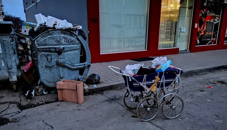 Най-често отпадъците, които се изкупуват, са пластмаса, хартия, метали