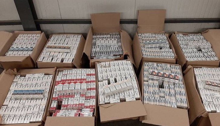 Те са с валиден български акцизен бандерол, но без документи по Закона за акцизите и данъчните складове Те са с валиден български акцизен бандерол, но без документи по Закона за акцизите и данъчните складове