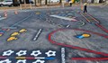 Образователни и интерактивни игри на асфалт радват децата в Русе