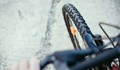Велосипедист пострада при инцидент на пътя между Мечка и Стълпище