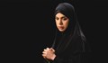 Пребиват момичета заради липса на хиджаб в Иран