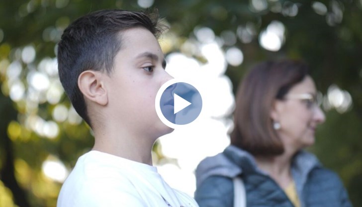 От май досега момчето е в постоянни кризи